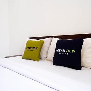 Urbanview Hotel Artama Simpang Lima